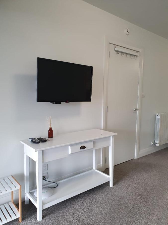 Peaceful Mount Studio Moments To Beach & Downtown Appartement Mount Maunganui Buitenkant foto